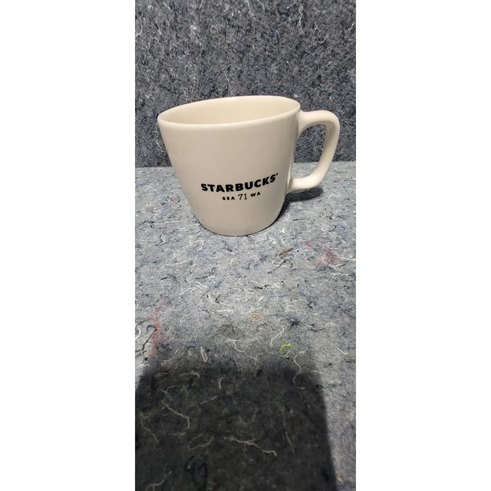 2018 Starbucks Classic SEA 71 WA Coffee/Tea 12 oz‎ Cup